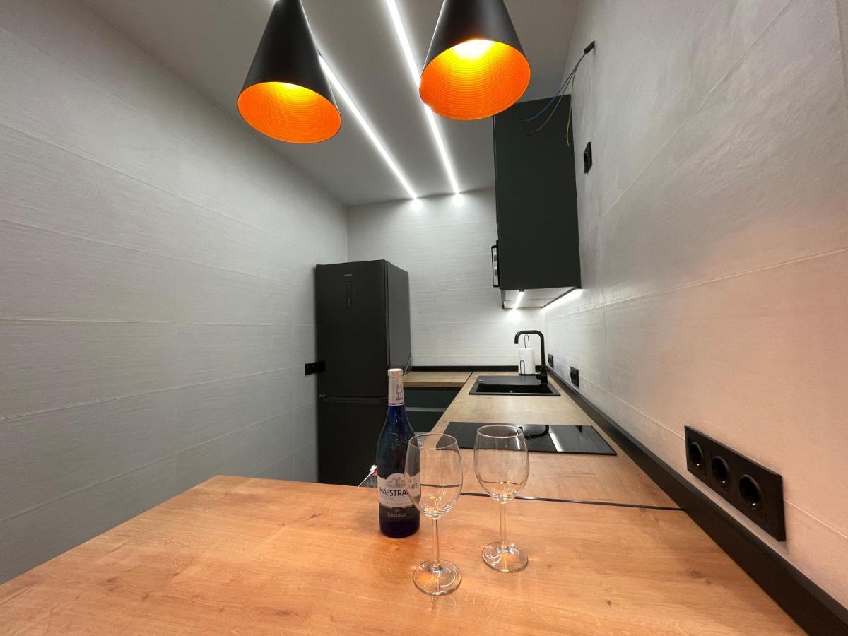 Zelun Suite Torremolinos Center Bagian luar foto