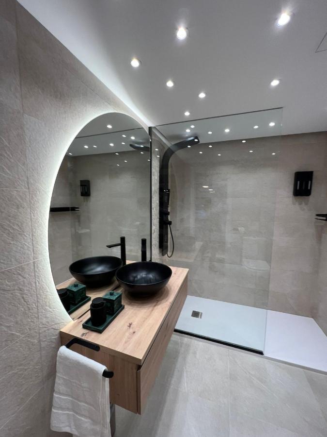 Zelun Suite Torremolinos Center Bagian luar foto